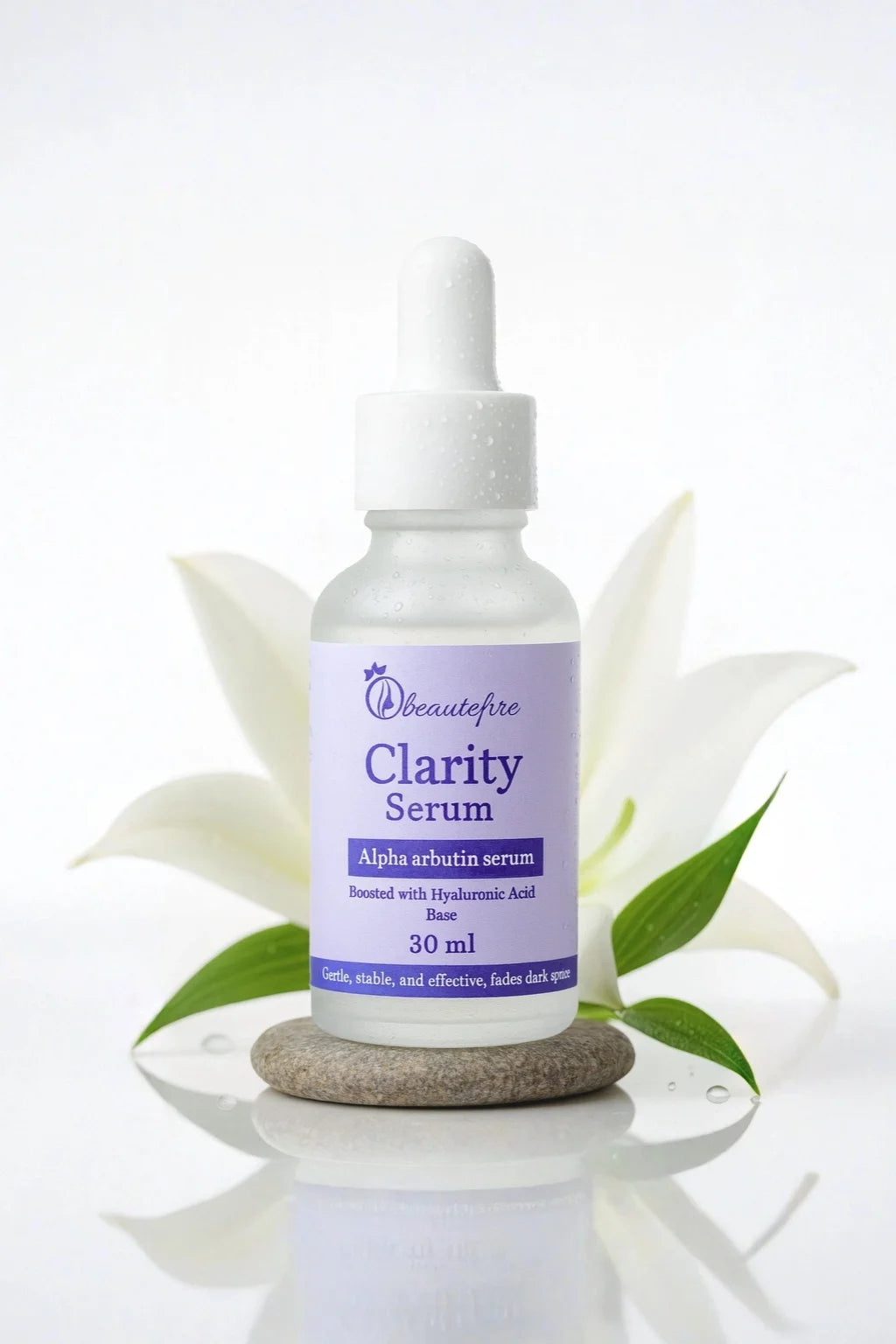 Beautefire Clarity Alpha Arbutin Serum – Front bottle view showing brightening and hydrating skincare formula.